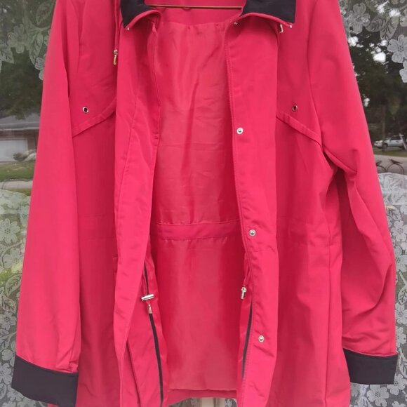 Women's Red & Black George QVC Removable Hood Rain Jacket Lightweight XL 16-18 - Picture 5 of 9